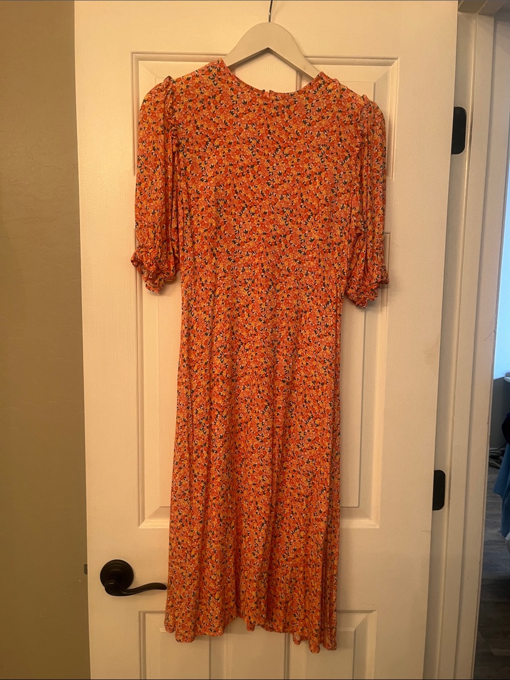 Faithfull the Brand Orange Floral Puff-Sleeve Midi Dress